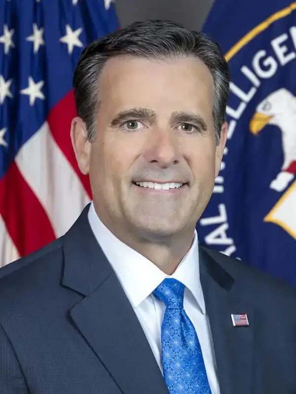 CIA Direktörü John Ratcliffe'ın resmi portresi