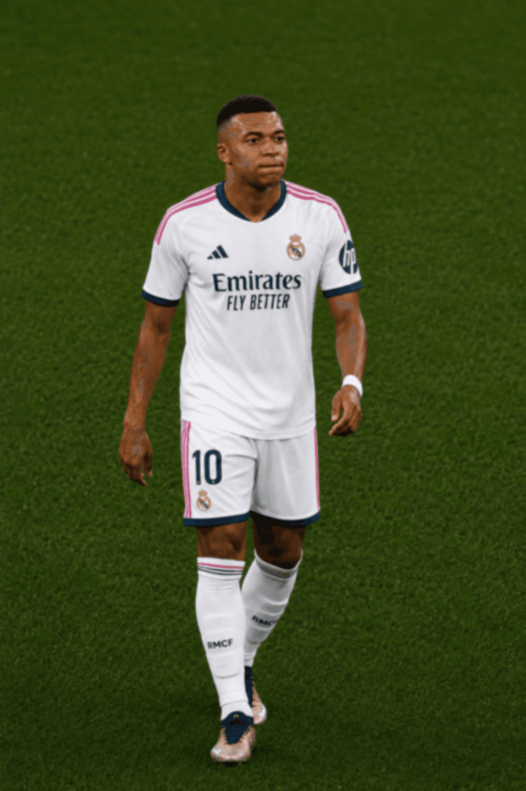 Kylian Mbappé, Real Madrid formasıyla sahada (Málaga maçından arşiv fotoğrafı, bu maça ait değildir)