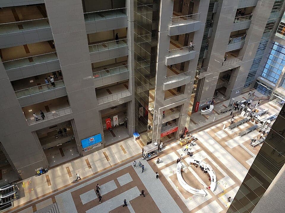 İstanbul Adalet Sarayı iç mekânı (temsilî görsel — soruşturmayı Bakırköy Cumhuriyet Başsavcılığı yürütüyor)