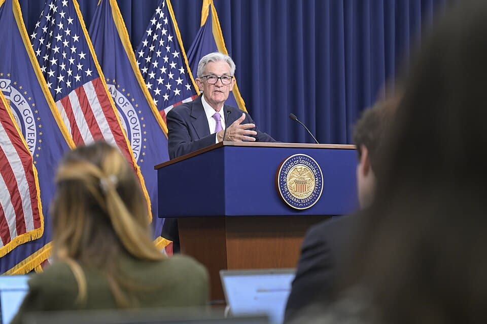 Fed Başkanı Jerome Powell, FOMC toplantısının ardından düzenlenen basın toplantısında gazetecilerin sorularını yanıtlarken