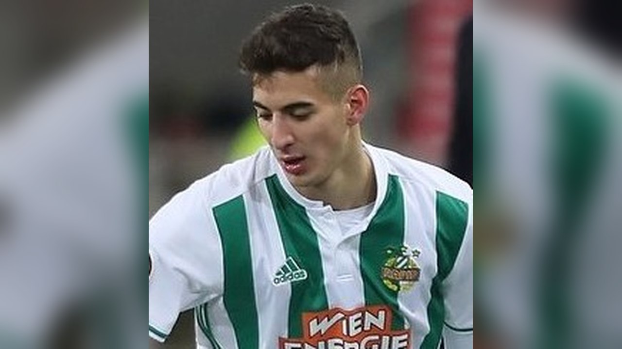 Mert Müldür (arşiv) — Fenerbahçeli millî sağ bek, İtalyan devi Roma'nın transfer gündemine girdiği iddia edildi